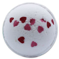 Love Hearts Bath Bomb met geur van wilde bloemen